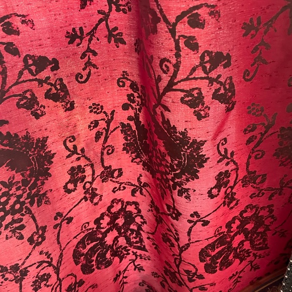 Waverly 1 pair of pinched pleat panels with rings, burgundy nwt curtains  25x84 - Picture 2 of 13